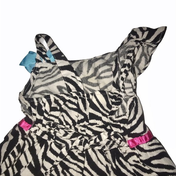YOUNGLAND ZEBRA GIRLS DRESS SIZE 4T - Picture 2 of 9